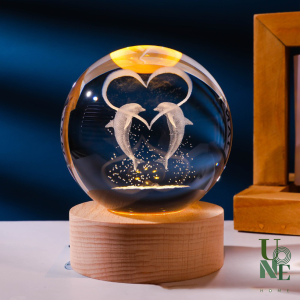 UoneHome พร้อมส่ง H121 โคมไฟคริสตัลเรืองแสงอวกาศ ดาวเคราะห์ พร้อมกล่องสวยงาม โคมไฟแต่งห้องมินิมอล โคมไฟตั้งโต๊ะ ของขวัญ