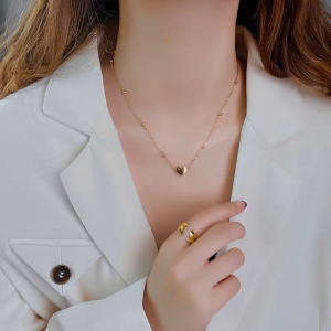 Kalung Titanium Wanita Love Rantai Biji Lada Terbaru Kalung Titanium Anti Karat Tidak Luntur
