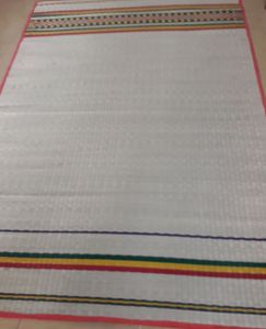 Chiếu cói (lát) 1.4mx2.0m trắng viền xuất xứ Bình Định