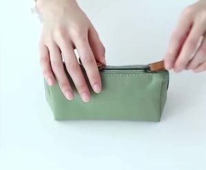 Nylon WaterproofCosmetic Bags Make Up Organizer Women Travel Portable Makeup Handbag Pouch