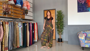 ชุดเอี๊ยม เอี๊ยมกางเกง ชุดหมี เอี๊ยมมัดย้อม ชุดเอี๊ยมผ้ามัดย้อม - โทนสีดำ