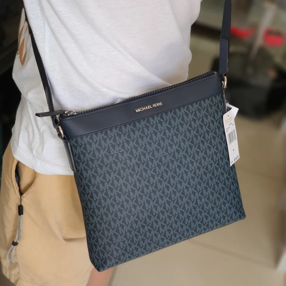 How to Spot a Fake Michael Kors Bag – The Luxury Closet