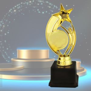 1PCS Plastic Trophy Gold Awards Trophy Children School Party Award Supplies Celebrations Gifts