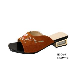 WYN Sandal Heels Wanita Bordir Casual Fashion Kekinian H5049