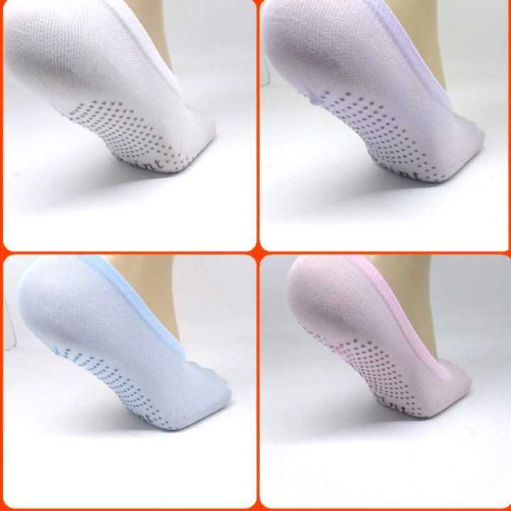 Kaos%20Kaki%20Wanita%20Invisible%20Balet%20Pendek%20Di%20bawah%20Mata%20Kaki%20Anti%20Slip,%20Allsize%20Dewasa%20-%20Image%205