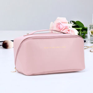 【New Arrival】 Premium Leather Cosmetic Storage Bag for Women with Spacious Interior and Elegant Design for Travel
