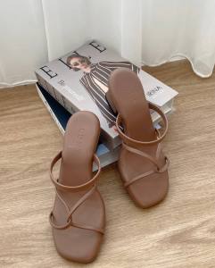 Luny - Paulline Heels Wanita Motif Silang Trendy Synthetic Lether 6 cm - Sandal Wedges Wanita