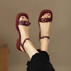 [Free Shipping] Rome-Style WomenS Sandals With A Single Strap Suitable For Summer Wear With Skirts New Fashionable Flat-Soled Low-Heel Chunky Heel
