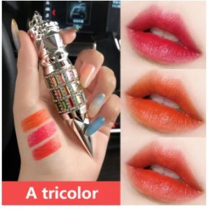 EBiSU Store 1PC Queen Scepter Tricolor ลิปสติก สามสี Natural Matte Soft หมอกลิปสติกความชุ่มชื้นยาวนานลิปสีแดงเซ็กซี่แต่งหน้า