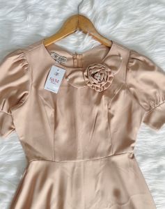 Đầm xòe trơn cổ tròn đính hoa lá kết ngọc tay phồng Misa - MS0329 (Hình thật shop chụp)