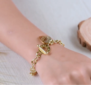 Gold Plated Heart Bracelet Stainless Steel Fashion Bracelet For Women
