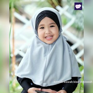 Jilbab Anak Kiswah Tali  / Bahan kaos