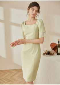 Đầm cổ vuông tay ngắn phối voan dáng váy suông bút chì