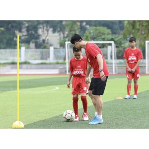 Cọc tập kĩ thuật dẫn bóng chuyên nghiệp bộ cọc bát tập luyện bóng đá vượt chướng ngại vật FLEX SPORTS