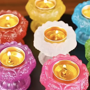 ตะเกียงน้ำมัน ถ้วยตะเกัยง เชิงเทียนดอกบัวหลากสี โคมแปดถ้วยสำหรับพระพุทธเจ้า เจ้าแม่กวนอิม
