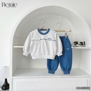 Set bộ dài chất da cá áo phối màu cổ Hi Boy kèm quần dài cho bé trai size 9 tới 28kg BERNIE H0426B22