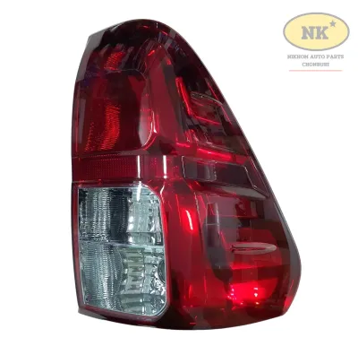 ไฟท้าย โตโยต้า รีโว่ 15-22 สี แดง/ขาว/ขาว / Toyota REVO 15-22 Red/White/White