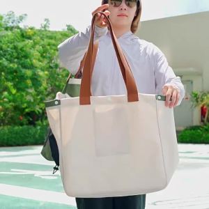 Cat Bag Crossbody Outdoor Dog Bag Adjustable Large Capacity Shoulder Bag Cat Carrier Handbag Portable Travel Bag Pet