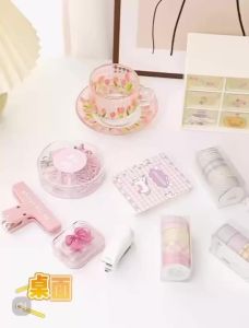 Hộp lưu trữ máy tính để bàn Acrylic Mỹ phẩm Giỏ trong suốt Ngăn kéo mặt nạ phòng ngủ tập thể