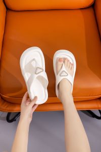 WomenS Outdoor Slippers EVA Flip-Flops Thick-Soled Cute Beach Slippers Fashionable For Women