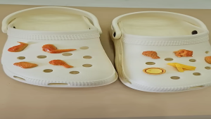 Charm jibbitz sticker 3D gắn dép cross mẫu A72