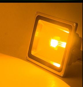 Đèn Pha Led 10W-20W-30W-50W Siêu Sáng (Trắng Vàng Dương Lá Đỏ Đổi Màu)