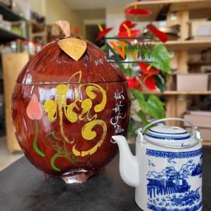 Bình Ủ ẤM Trà Trái dừa Đọc Đáo chữ Thư Pháp. Bình Ủ trái dừa ẤM TRÀ TRUYỀN THỐNG VỎ Trái Dừa làm bằng Thủ Công Mỹ Nghệ