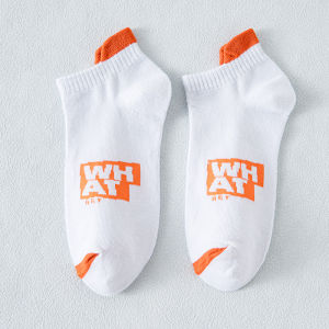 MGKS89 Kaos Kaki Pria Wanita Motif Garis Dan Huruf Kaos Kaki Pendek Ankle Socks