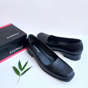 Sepatu Pantofel Wanita Kulit Hak 3 cm