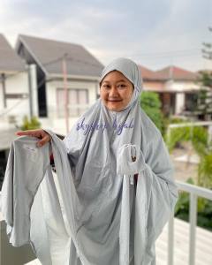 SKYSHOP HIJAB -NEW MUKENA BEEME BEYZA MINI TRAVEL/MUKENA TRAVELING/BAHAN CARMEL SILK/MUKENA TRAVEL