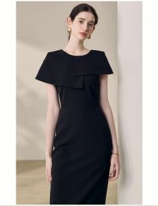 Đầm Body Ôm Dáng Lịch Lãm Phối Cổ Áo Cách Choàng