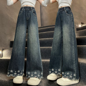 130-160cm กางเกงเด็กผู้หญิง กางเกงยีนส์เด็กผู้หญิง เอวสูง การออกแบบลูกไม้ เอวยางยืด เวอร์ชั่นเกาหลี แฟชั่น 【จัดส่งจากประเทศไทย】