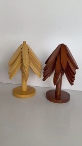 AMKado Alas Pinggan Kayu Pin Padu Pine Tree Heat Insulation Pad Bamboo Coaster Set Foldable Bowl Mat Minimalist Kitchen Decor Durable Natural Wood Material High Quality Craftsmanship Modern Design 现代简约木制隔热架 AMK
