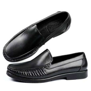 New stylish mens black slip-on loafers Korean style rubber sole waterproof black shoes for students comfortable for office wear fashionable mens black shoes 0105523