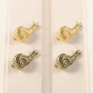 QFV5F Retro Snail Brass Handle Gold Color Luxury Wardrobe Drawer Pulls Trendy Furniture Hardware Cabinet Door Knobs Home Decor