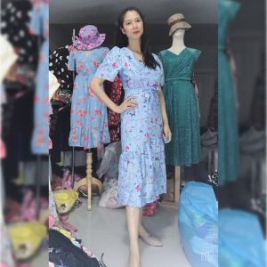 ชุดเดรสออกงาน ชุดอลัง เสื้อผ้างานป้าย ผ้าใส่สบายไม่ร้อน