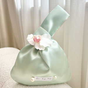 【SG STOCK】Gift Bag | Phalaenopsis Orchid/Tulip | Silk Party Gift Bag