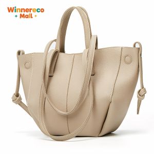 Luxury PU Leather Travel Duffle Bag with Multiple Zippers and Padded Shoulder Strap for Convenience
