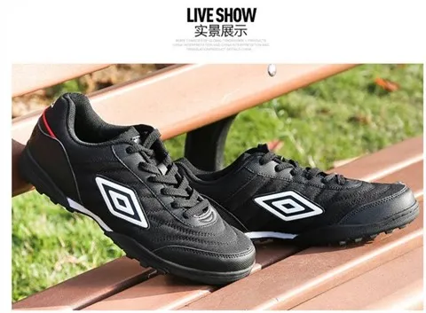 Umbro shoes deals breathable extra bounce