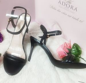 Giầy cao gót nhọn quai ngang cao 10 cm còn 1 size 39 from nhỏ mẫu đơn giản thích hợp đi làm đi chơi hàng QC