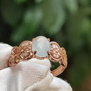 Icy Natural Type A Jadeite Jade crafted with shape of Oval cabochon set with S925 as ring  BIC labs approved certificate weigh 2.28 grams (s925ring11)