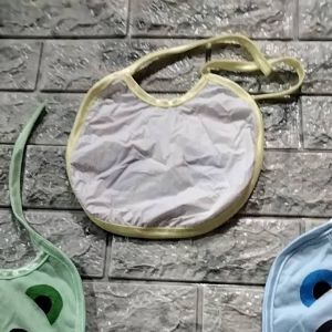 lap aday baby/ slaber isi 3 pcs