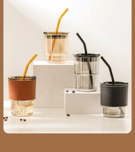 Glass and Bottles แก้วกาแฟ แก้วมัค แก้วกาแฟ แก้วสไตล์เกาหลี ถ้วยกาแฟถ้วยที่มีฝาปิดและหลอด แก้วสวยๆ