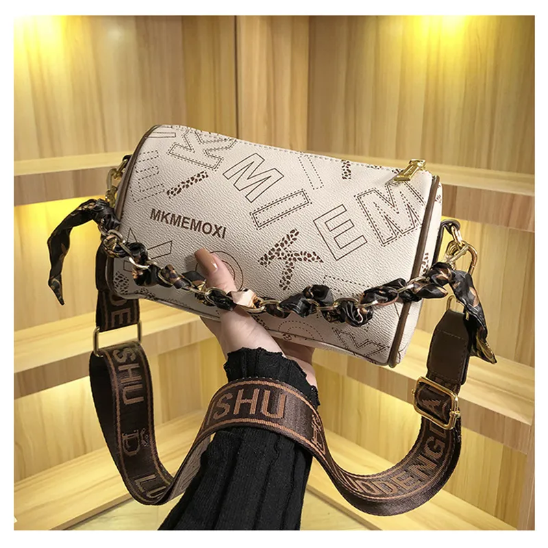 【新品未開封】SEVENTEEN [HOLIDAY] BOSTON BAG SEVENTEEN「HOLIDAY」BOSTON BAG - メルカリ