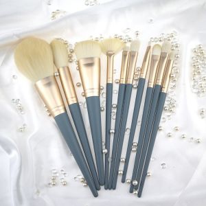 เซ็ตแปรงแต่งหน้า เเปรงเเต่งหน้า แปรงอายแชโดว์ แปรงปัดแก้ม ชุดแปรงแต่งหน้า ขนนุ่ม คุณภาพสูง 10 ชิ้น ร้านไทย  G3115