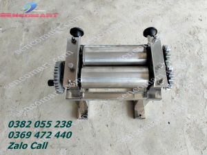 Máy cán khô mực khô cá đuối quay tay Lô inox 304