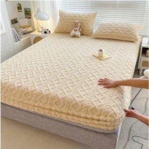 No Lukot Spandex Aztec And Leaves Embossed Bedsheet With FREE Pouch PB