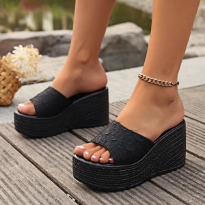 [Free Shipping] WomenS Summer Fashion Platform Sandals With A Thick Sole And A Simple One-Strap Design Available In Large Sizes Size 43