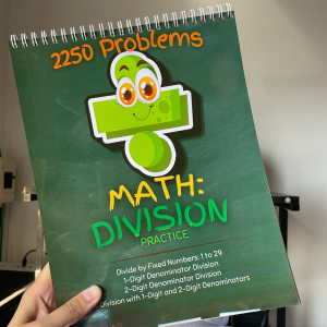 DIVISION Practice K-6 (90 pages - 2250 problems) - Math Workbook