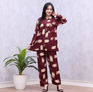 one set wanita kekinian 2021 daster arab setelan wanita terbaru one set rayon setelan wanita terbaru 2023 tie dye jumbo baju setelan bb 70kg rayon motif terbaru Daster arab setelan celana panjang renda one set wanita kekinian